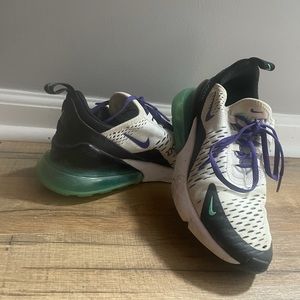 Nike Air Max 270 Women’s 6.5 White and Teal